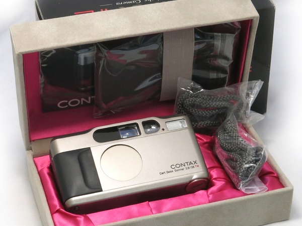 contax_t2_d