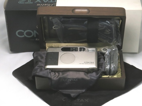 contax_t2_platin_e
