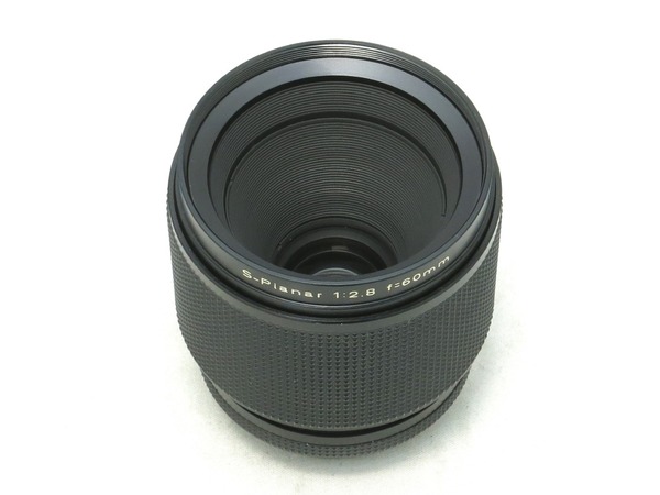 carl_zeiss_s-planar_60mm_aeg_02