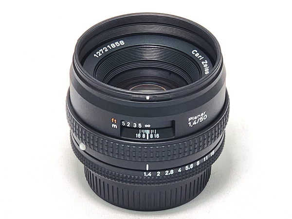 carl_zeiss_planar_50mm_n_01