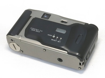 contax_tvs_with_databack_02