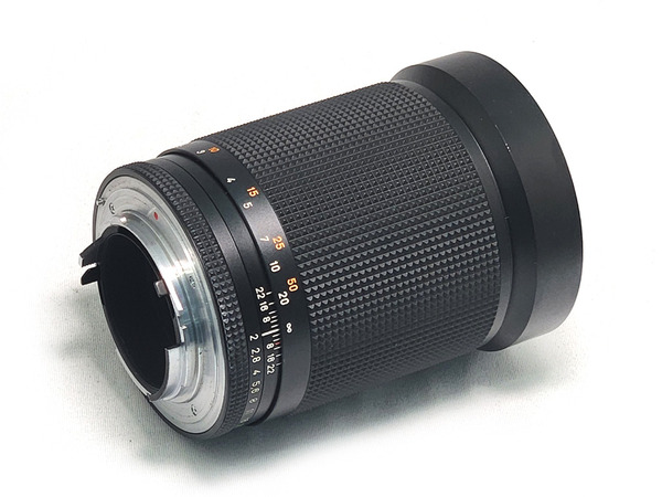 carl_zeiss_planar_135mm_mmg_02