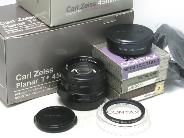 carl_zeiss_planar_45mm_g_black_set_c