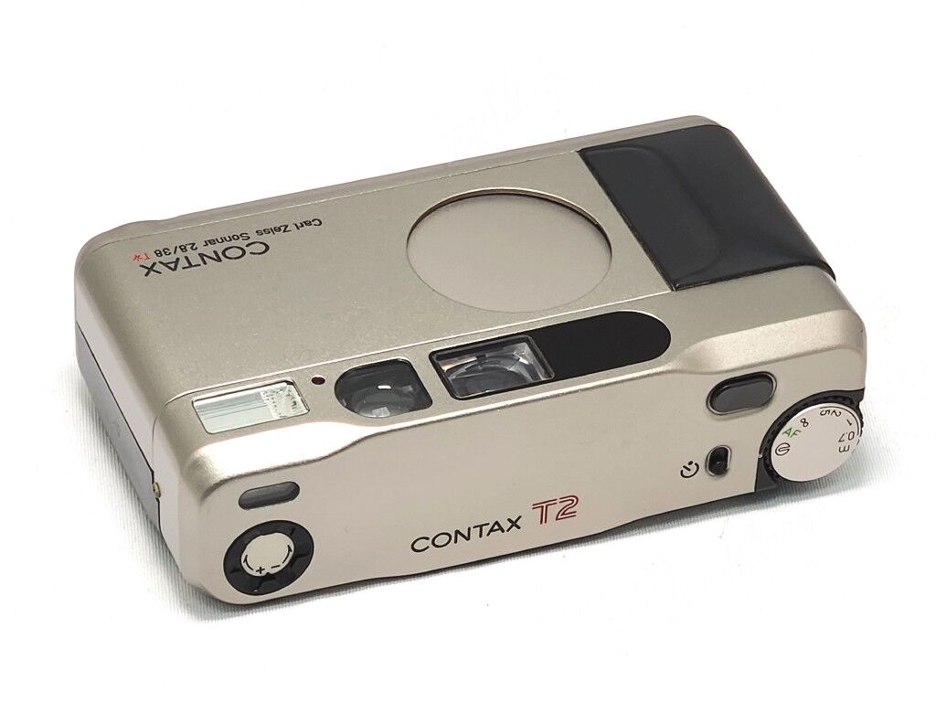 CONTAX T2 【AB-】 ￥178,000-（税込） : コンタックス専門店 カメラの
