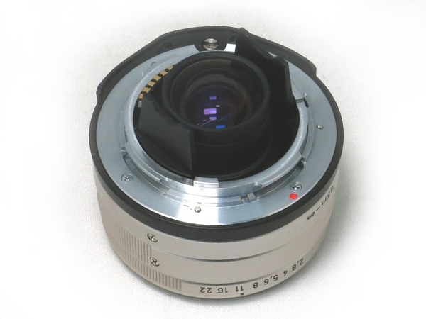 carl_zeiss_biogon_28mm_g_c