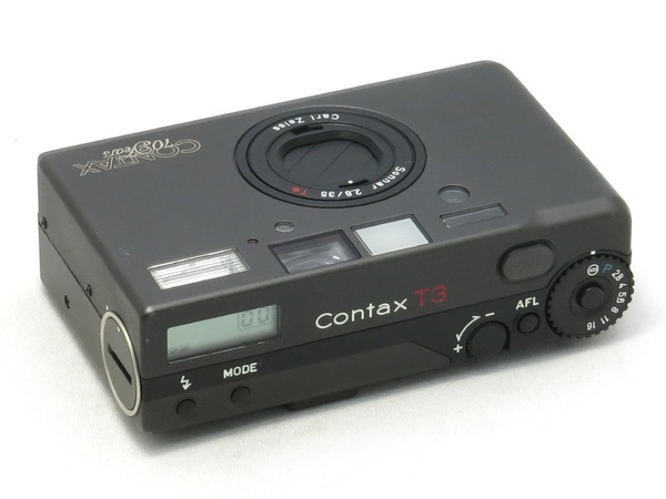 contax_t3_black_70years_c