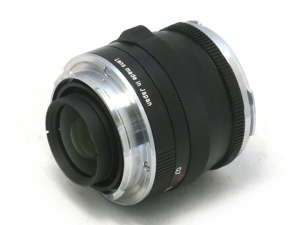 carl_zeiss_biogon_35mm_zm_black_b
