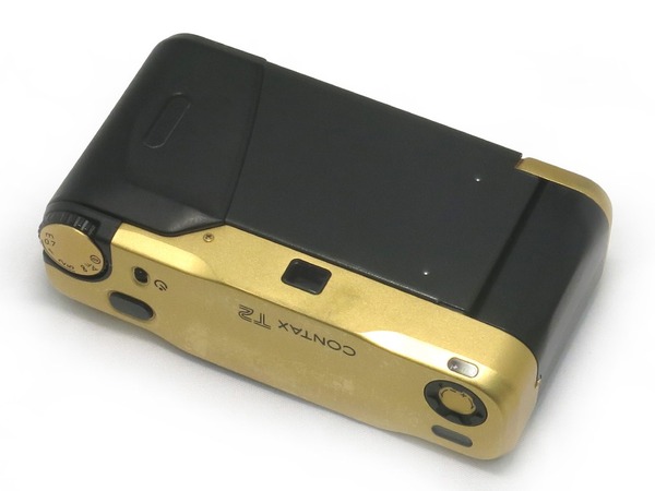 contax_t2_60years_03