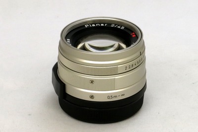 carl_zeiss_planar_45mm_a