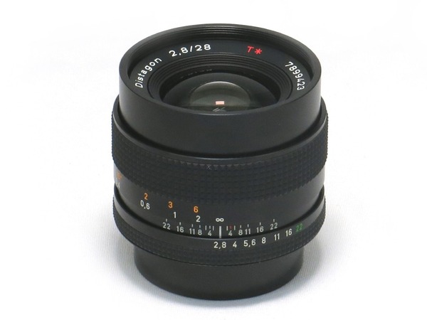 carl_zeiss_distagon_28mm_mmj_a