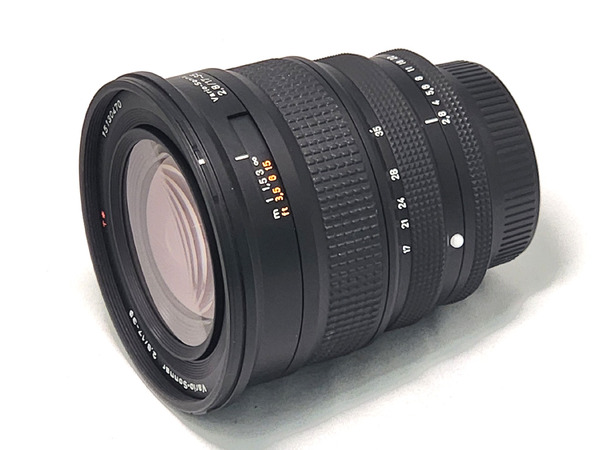 carl_zeiss_vario-sonnar_17-35mm_n_01