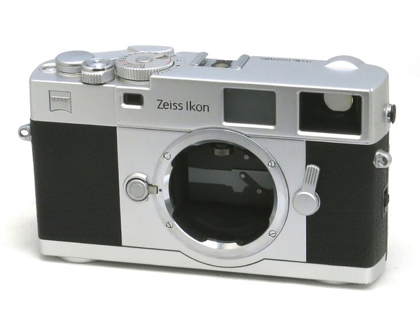 carl_zeiss_zeissikon_silver_zm_a