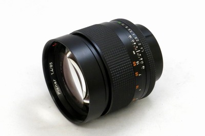 carl_zeiss_planar_85mm_mmg_a