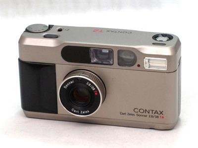 contax_t2_with_databack_a