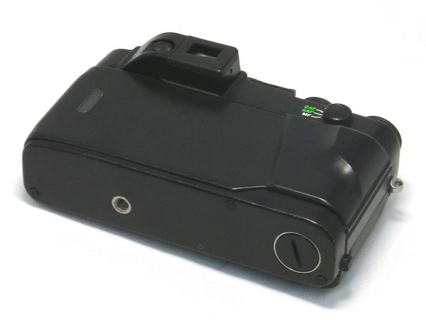 contax_g2_black_02
