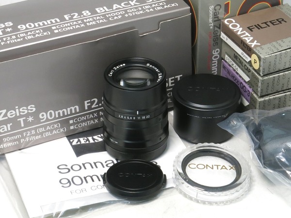 carl_zeiss_sonnar_90mm_g_black_set_d
