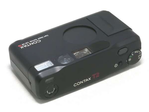 contax_t2_limited_black_02