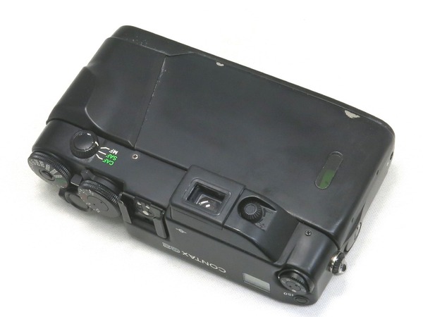 contax_g2_black_d