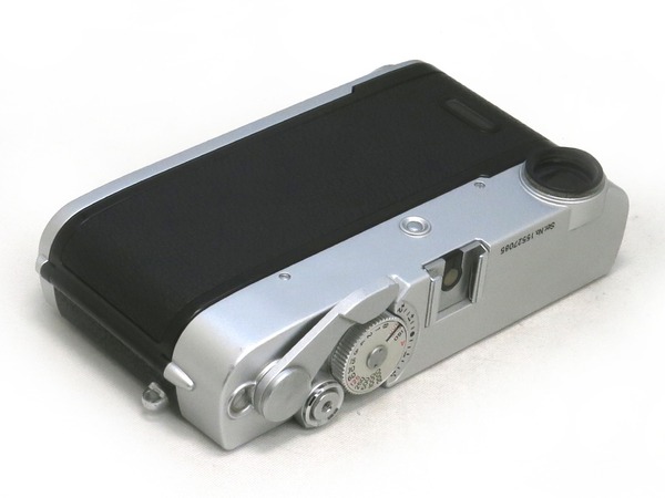 carl_zeiss_zeissikon_silver_zm_c