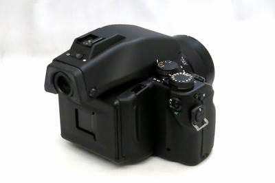 contax645_planar_80mm_b