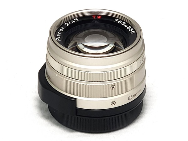 carl_zeiss_planar_45mm_g_a