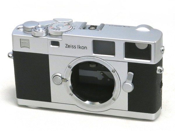 carl_zeiss_zeissikon_zm_silver_a