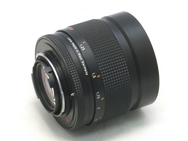 carl_zeiss_planar_85mm_mmg_03
