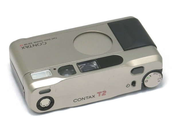 contax_t2_03