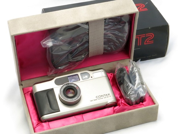 contax_t2_06