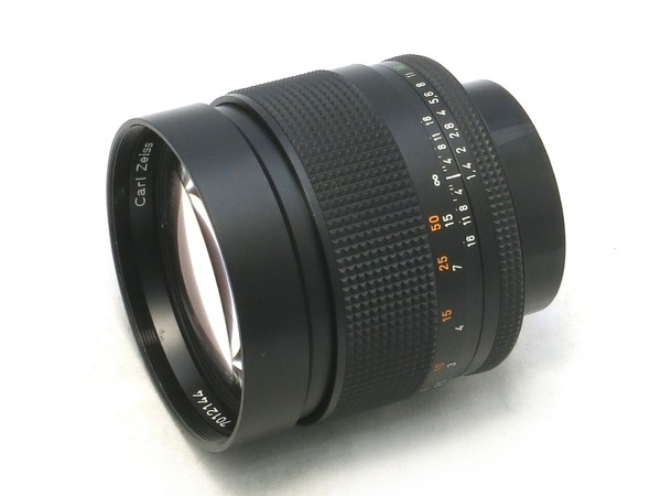 carl_zeiss_planar_85mm_mmg_01