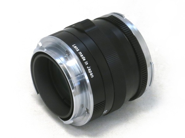 carl_zeiss_planar_50mm_zm_black_02