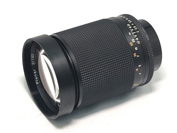 carl_zeiss_planar_135mm_mmg_01