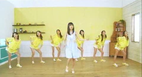 真野恵里菜とバックダンサー(ハロプロエッグ)