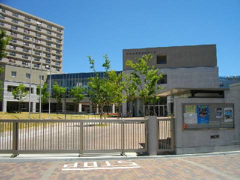 正義の味方じゃないヒーロー Pv ロケ地 撮影場所 有明教育芸術短大 東京都江東区有明 C級hack シクハック 正義の味方じゃないヒーロー Pv ロケ地 撮影場所 有明教育芸術短大 東京都江東区有明 C級hack シクハック