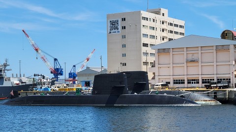 17-1100 (7)