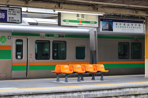 1100 (4)