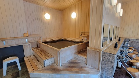 09-0749 (5)