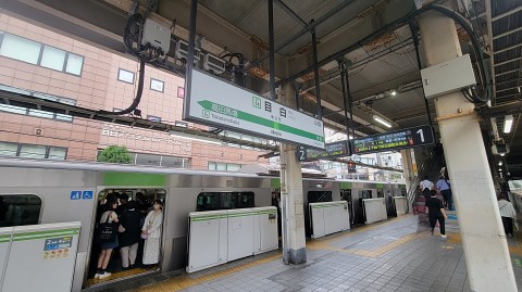 04-0946 (1)