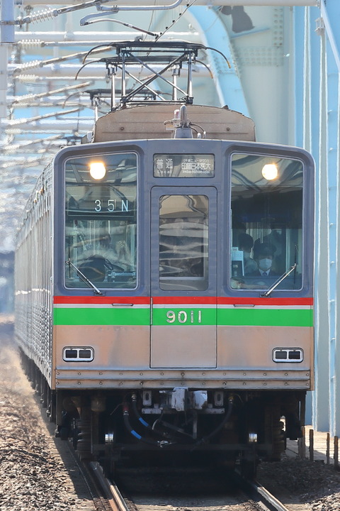 1318 (2)