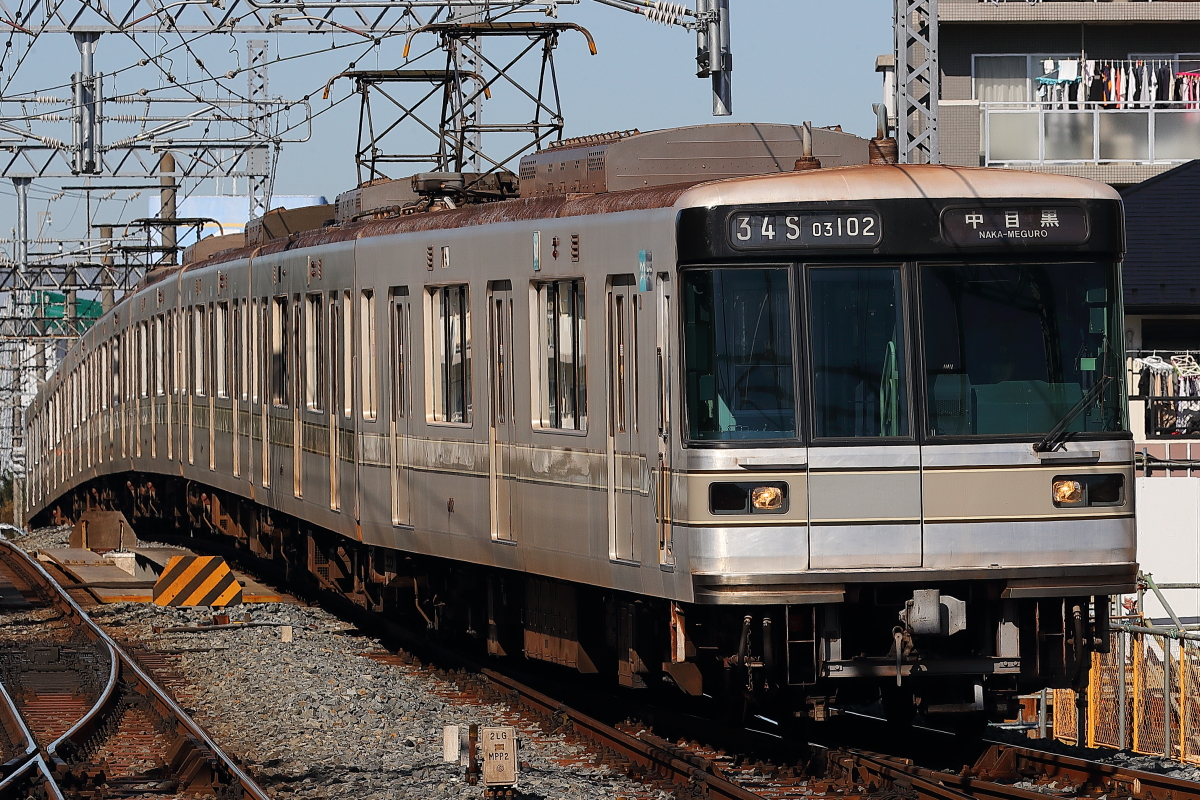東京メトロ03系102f バリ順光せんげん台 支配人のたららんな日々