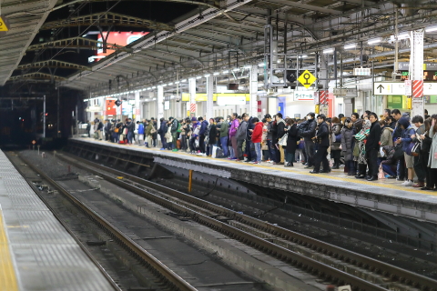 秋葉原総武線ホームが舞台です 支配人のたららんな日々 秋葉原総武線ホームが舞台です 支配人のたららんな日々