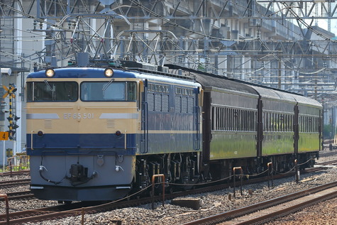 0945 (1)