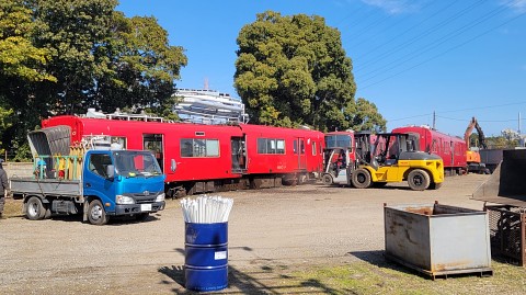 18-1035 (4)