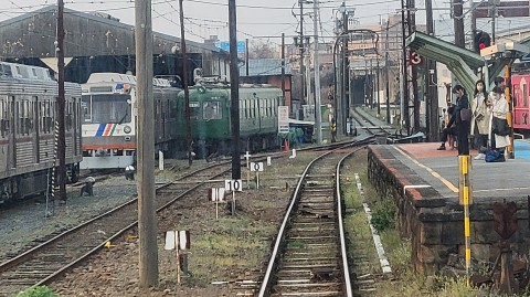 27-1759 (2)