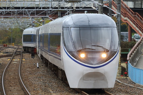 1317 (5)