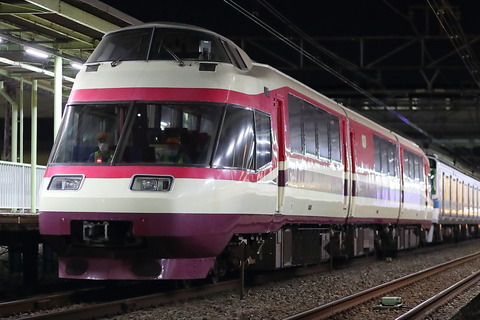 DX8I4432x