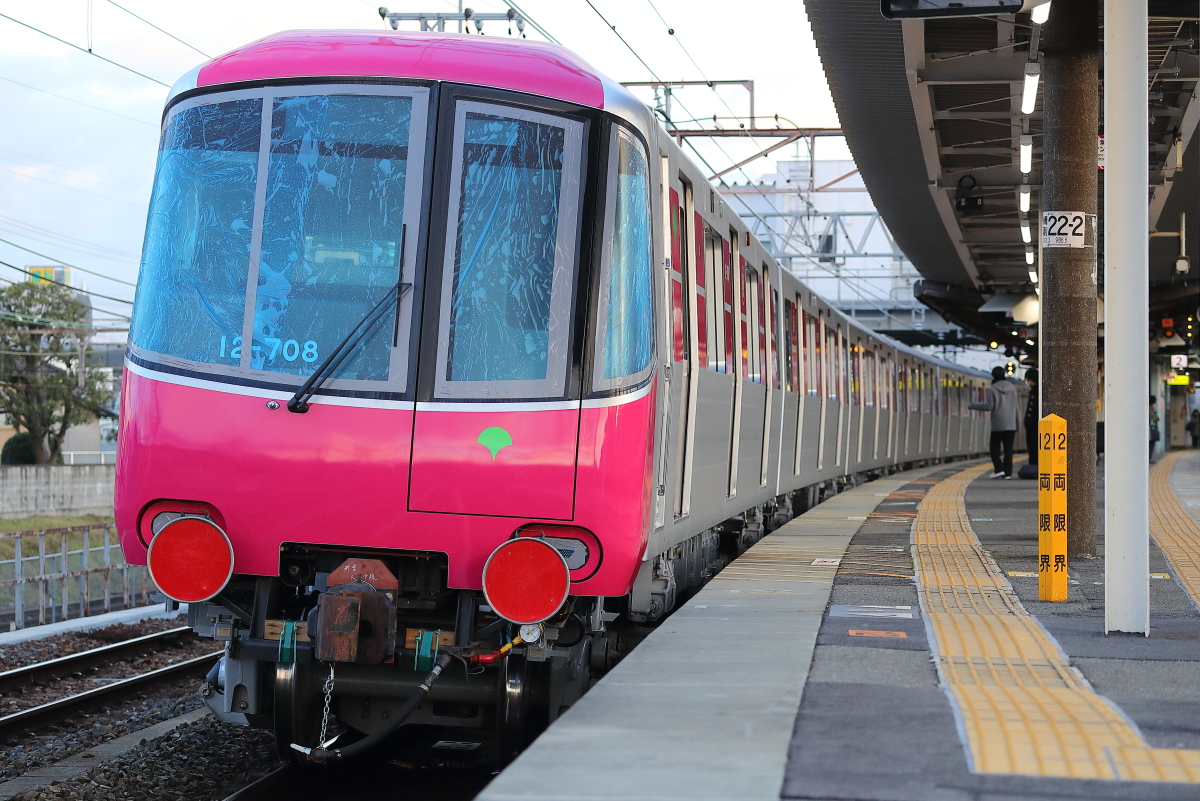 都営大江戸線12-600形12-701F甲種輸送＠膳所 : 支配人のたららん