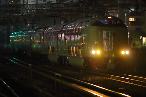 DX8I5924