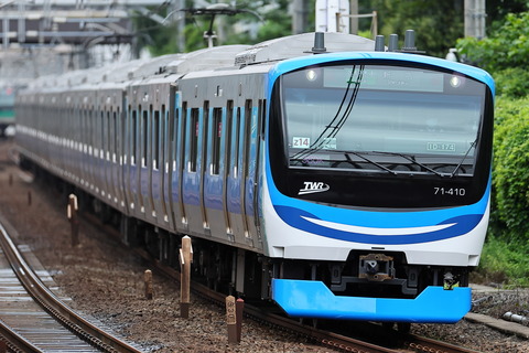 03-0956 (3)