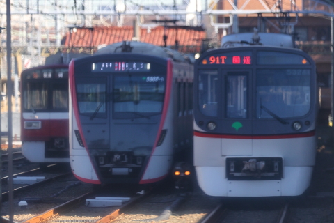 1100